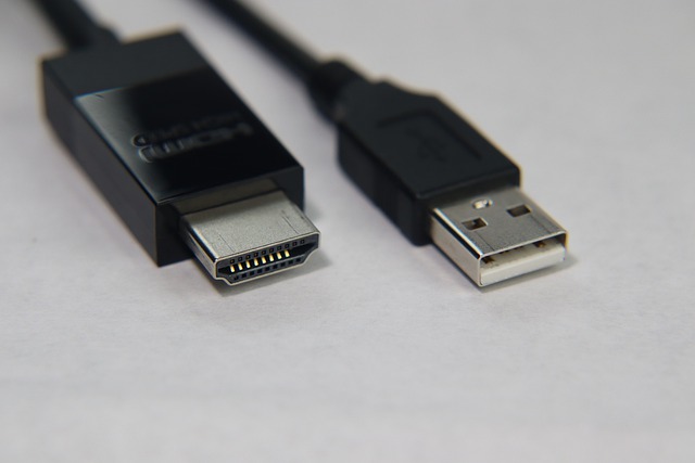 câble HDMI